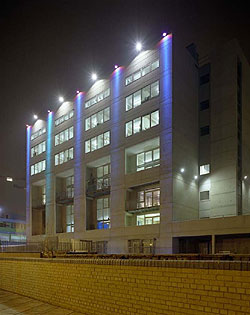 External lighting installation, Jo Fairfax 2001. Persistence Works (Yorkshire ArtSpace), Sheffield.  Photo: Stuart Blackwood.