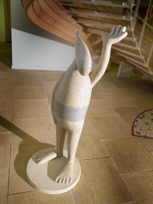 Reg, sculpture by Lucy Casson, 2004.  Wellspring Healthy Living Centre, Barton Hill, Bristol.