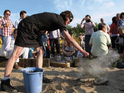 muf on Bristol Urban Beach as part of their talk on public art & presentation, July 07