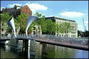 Pero's Bridge, Eilis O'Connell, 1999 Bristol Harbourside Photo: Mark Simmonds
